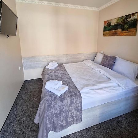 Rail Hotel Тбілісі Екстер'єр фото