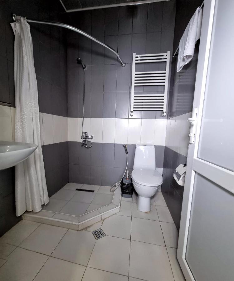 Rail Hotel Тбілісі Екстер'єр фото