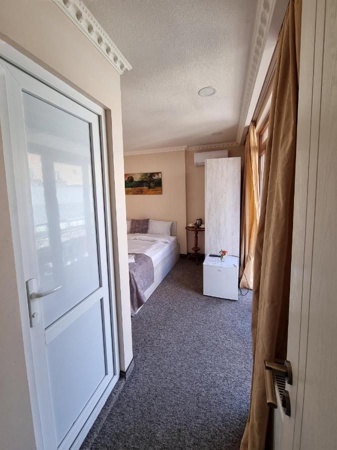 Rail Hotel Тбілісі Екстер'єр фото